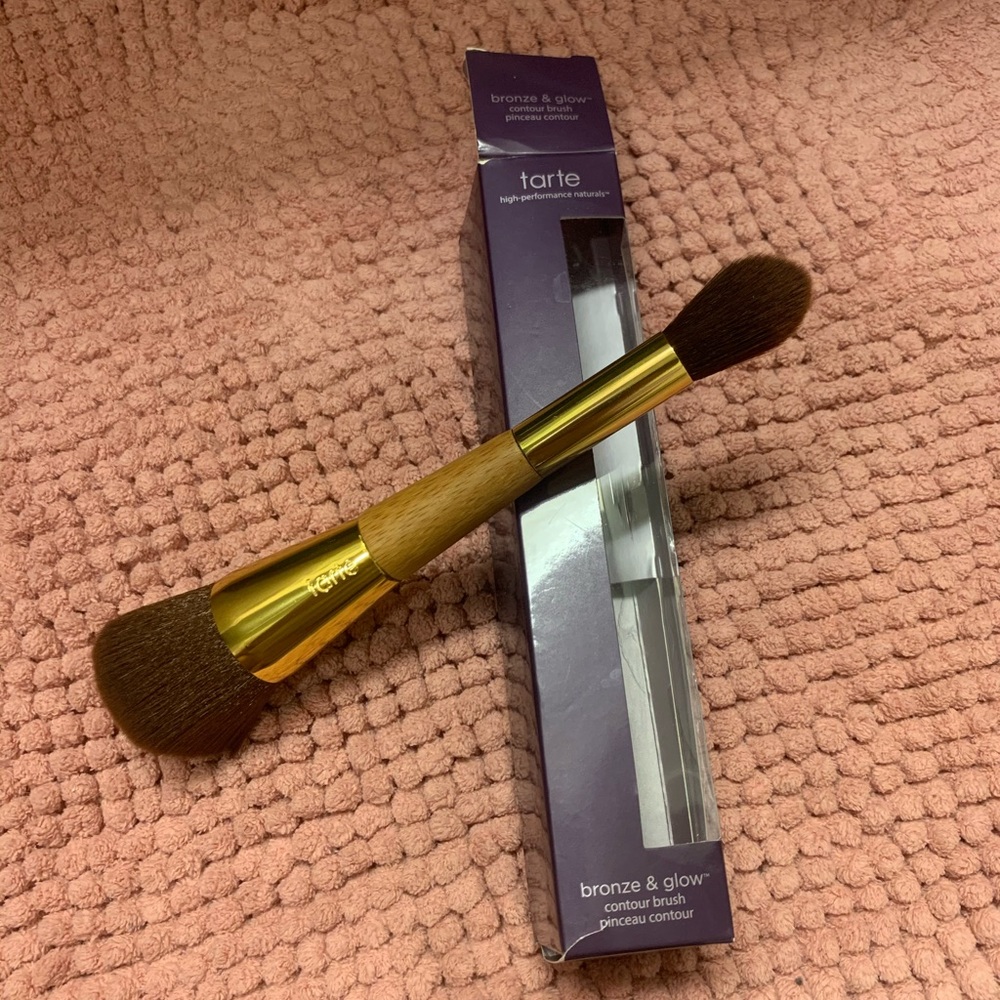 tarte bronze & glow contour brush